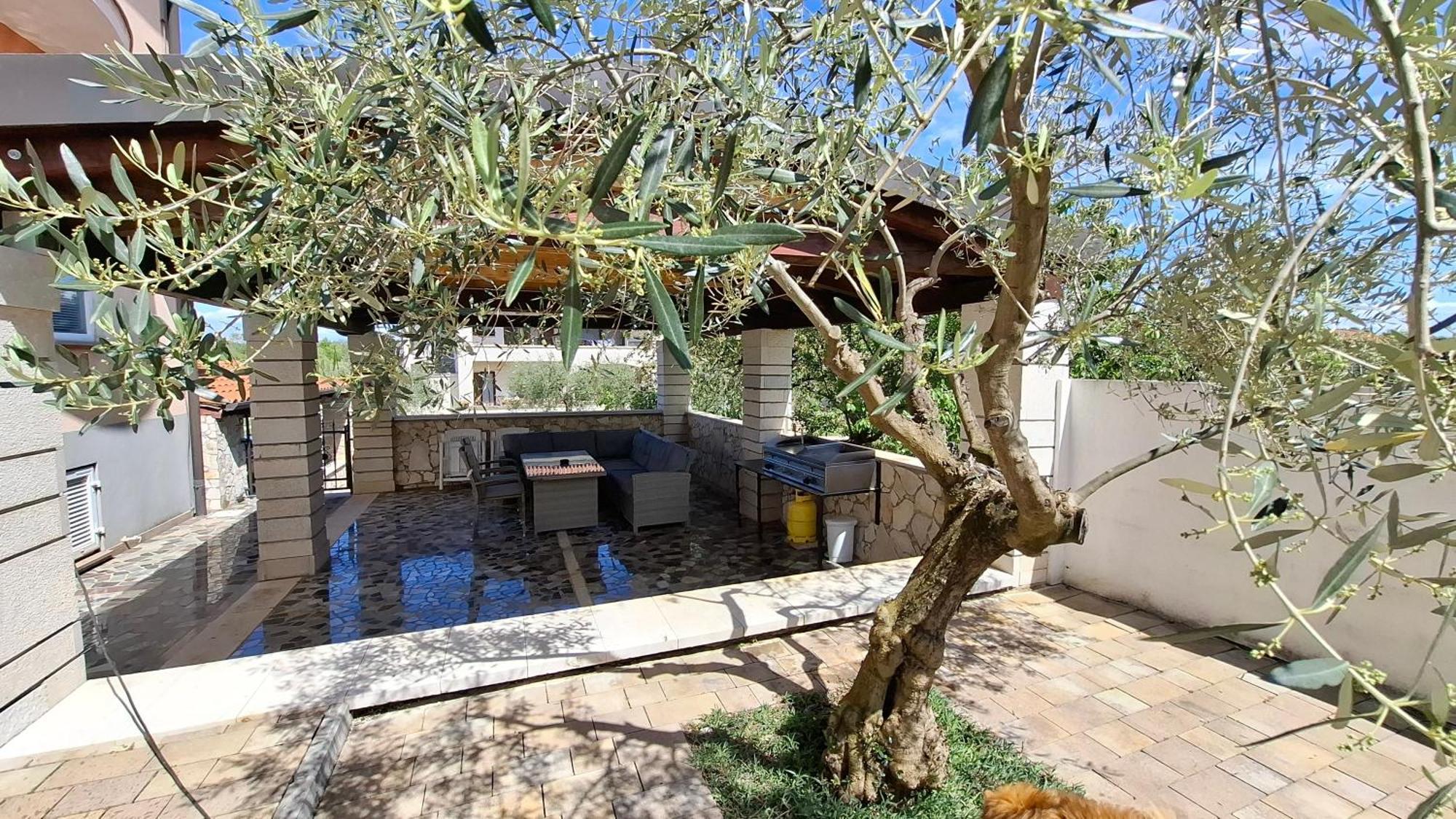 Apartmens Kimm II Πόρετς Εξωτερικό φωτογραφία